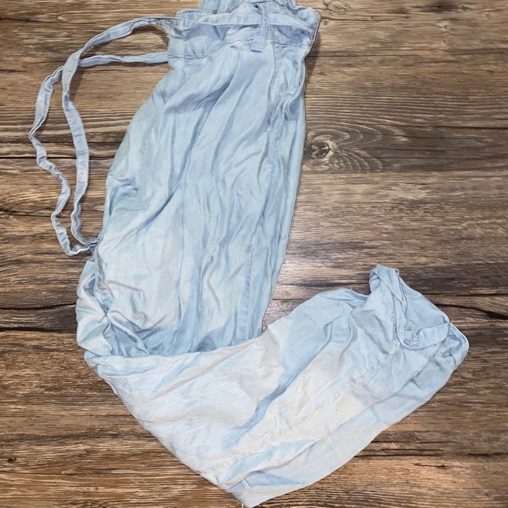 DO+BE light blue joggers